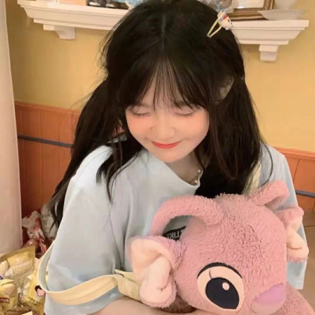 报告许小姐，顾总他超爱